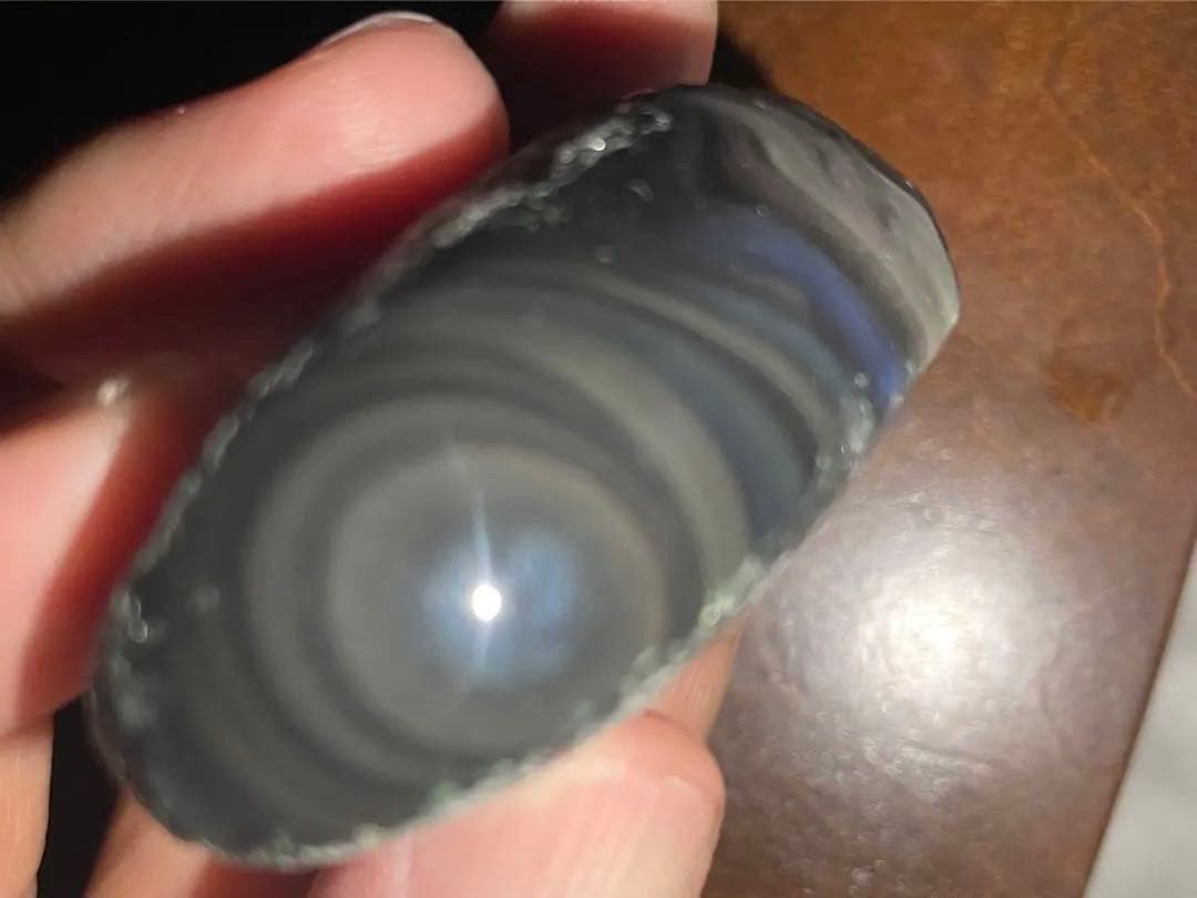 研磨品　十勝石玲瓏　イエロー、グリーン、ブルー、他　レインボーオブシディアン