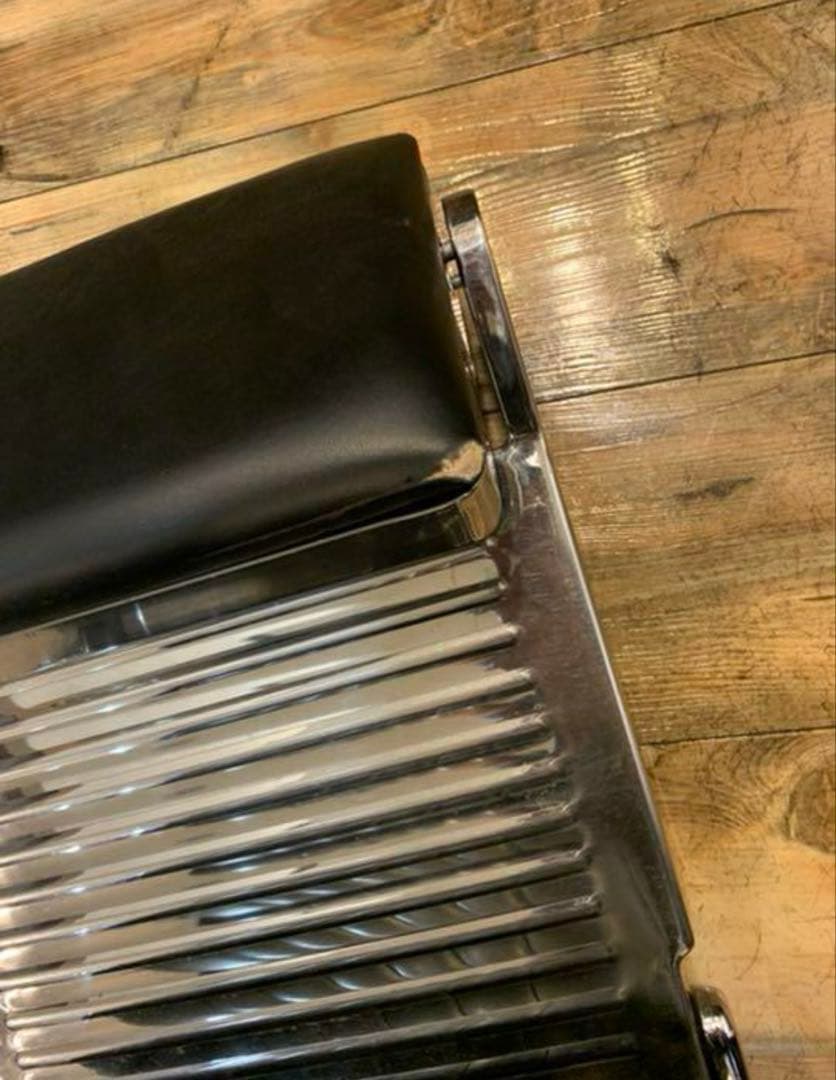 理容椅子　barber chair