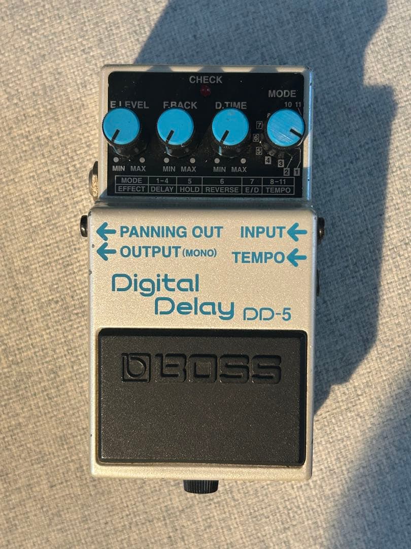 ギター BOSS DD-5