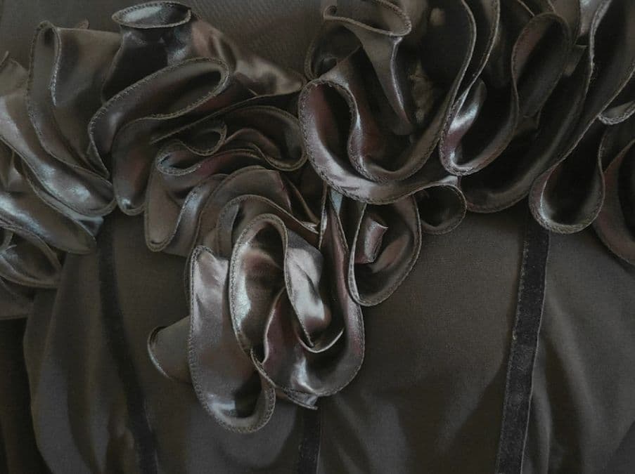 TID　社交ダンストップス　レオダートタイプ ツバキのボタン 黒 オーダーメイド