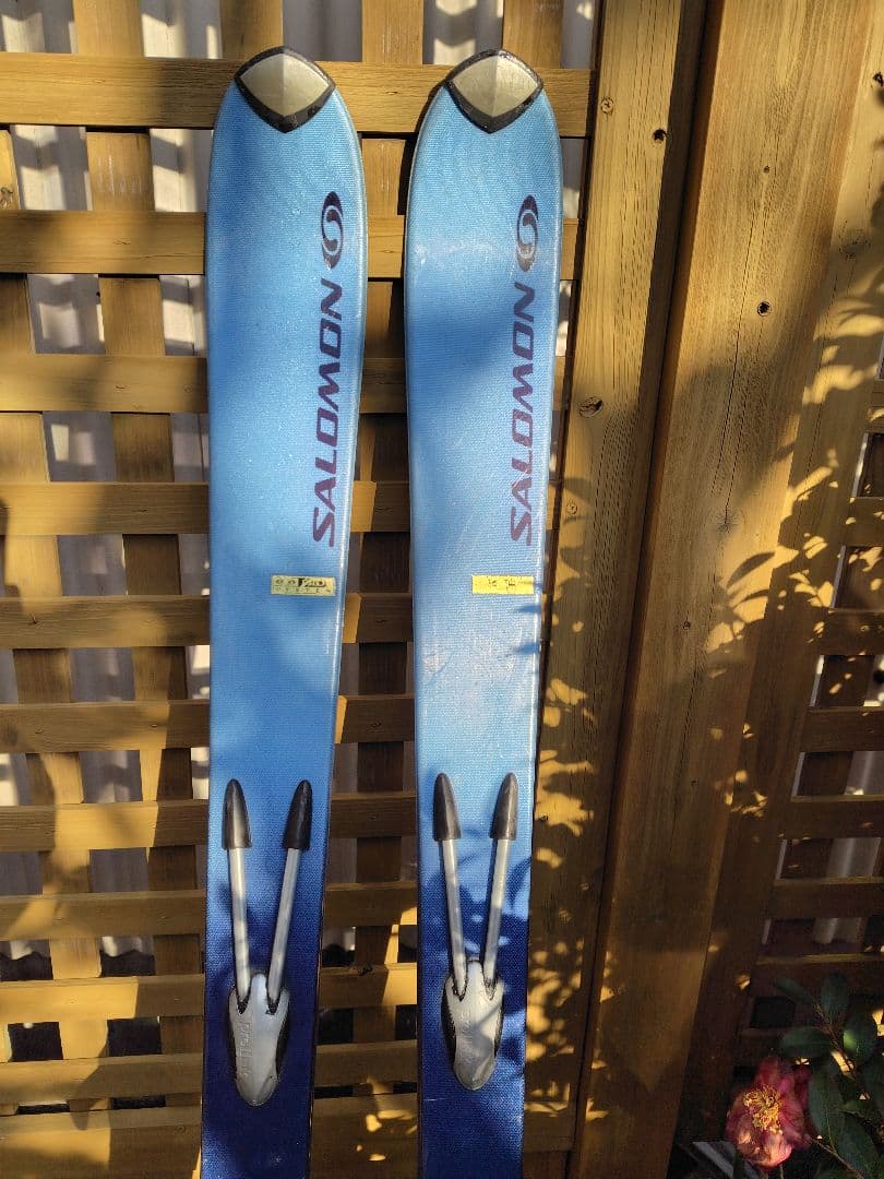 SALOMON カービングスキー ビンディング付き