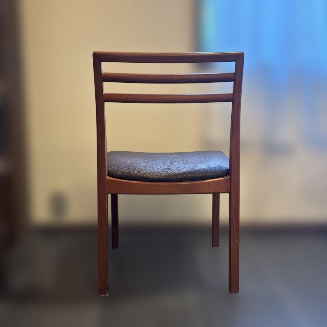 F)スコービー？　デンマーク　北欧　ダイニングチェア