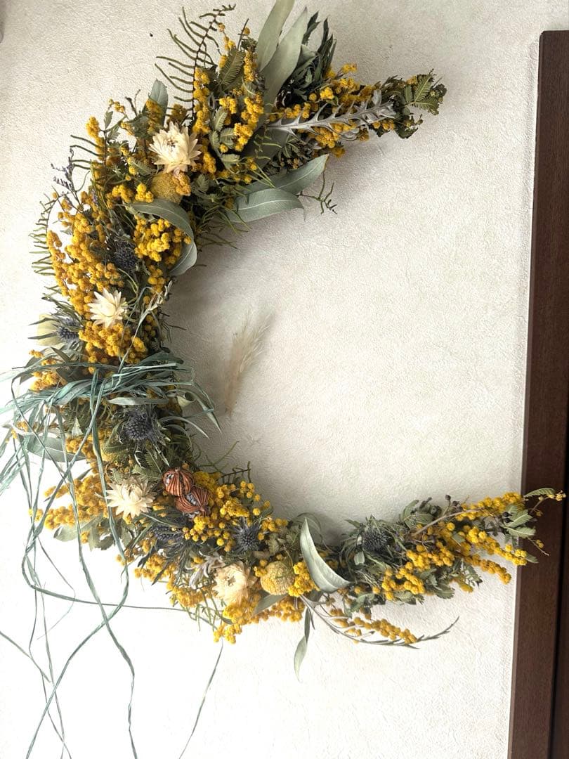 大きめ三日月リースドライフラワースワッグ ミモザプレゼントインテリアディスプレイ
