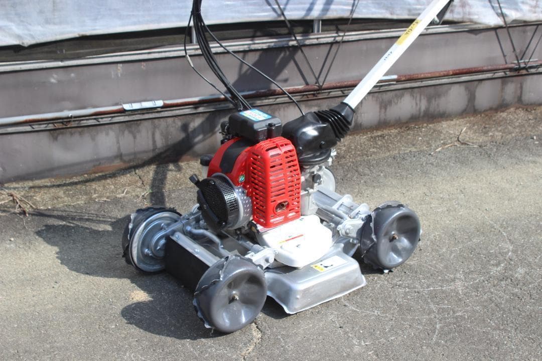 草刈機　共立　オーレック　スパイダーモアー　4WD　AZ851　爪新品 発送可