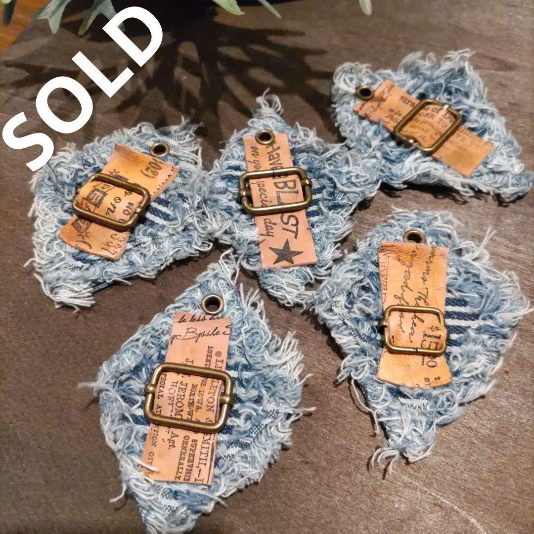 デニムリメイク☆リュックカン付男前タグ✨革タグ