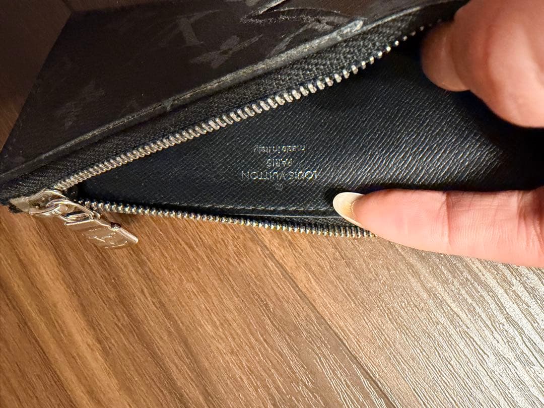 Louis Vuitton ケース ブラック