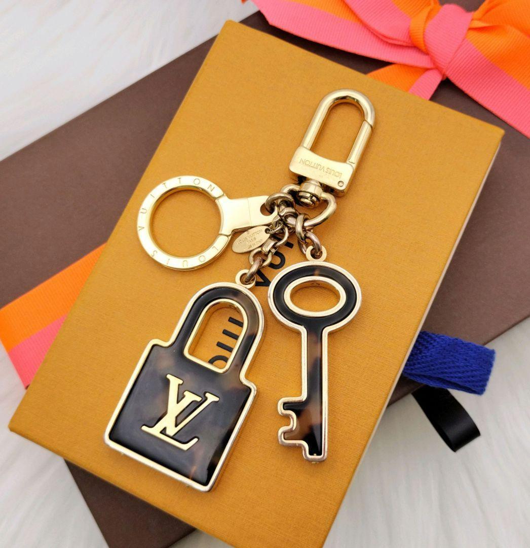 極美品✨ポルトクレコンフィダンス ルイヴィトンキーホルダー チャームゴールド