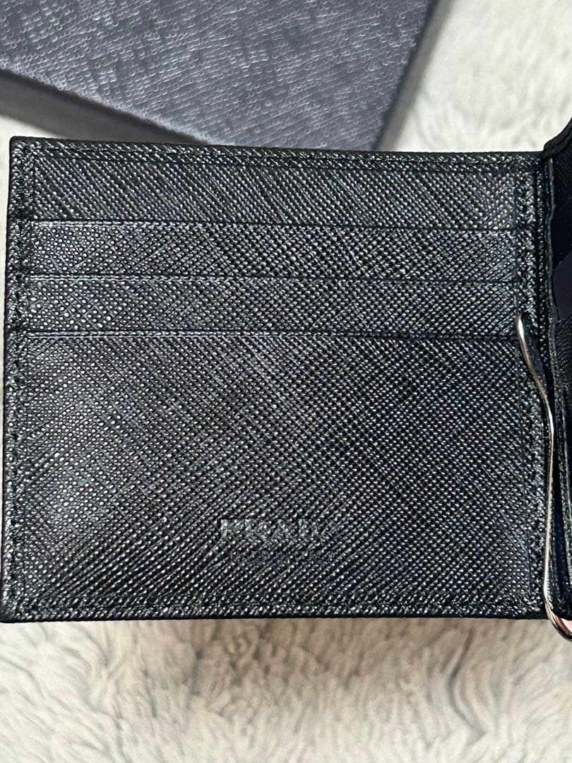 本日SALE✨新品未使用PRADA サフィアーノレザー マネークリップ ブラック