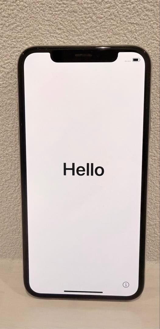 Apple iPhone X シルバー