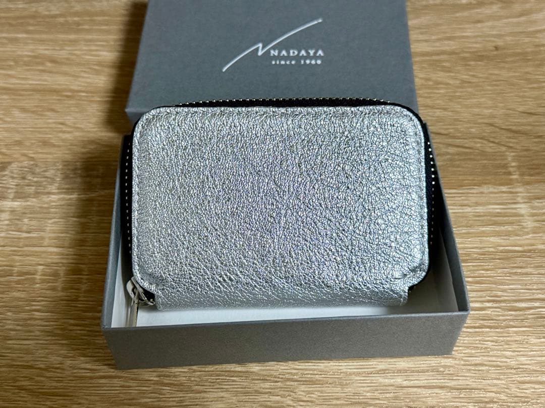 NADAYA 【mu】本革 Rファスナー コンパクト財布【HAKU】