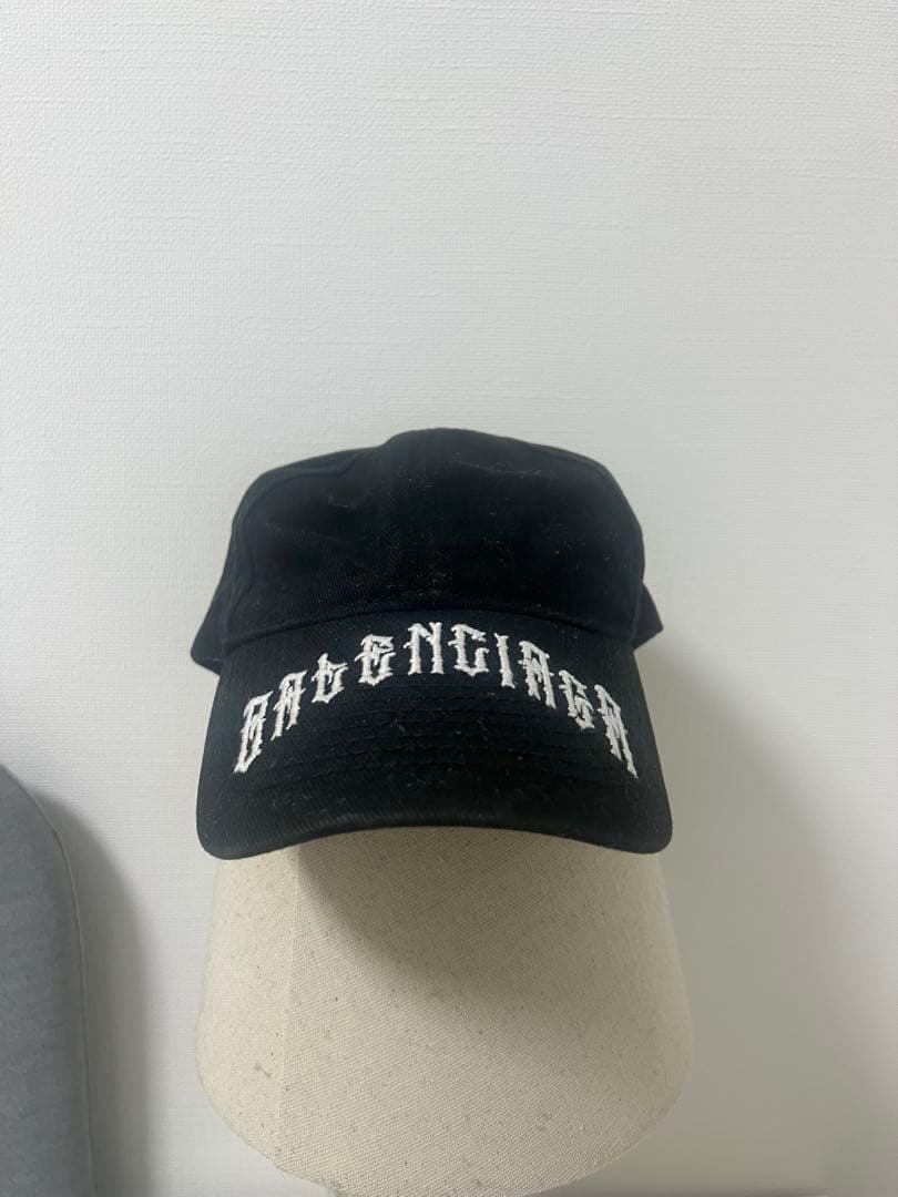 BALENCIAGA 帽子 サイズ58cm