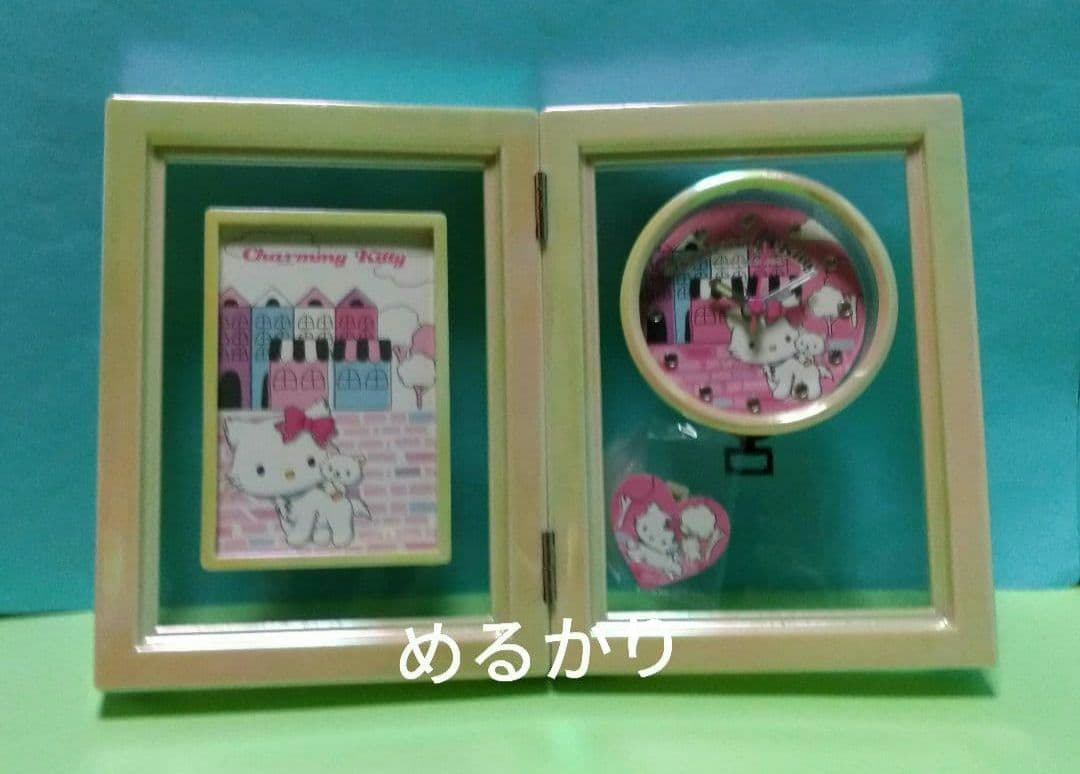 サンリオ　チャーミーキティ　フォトフレーム　クロック　おさんぽ　振り子付き　時計
