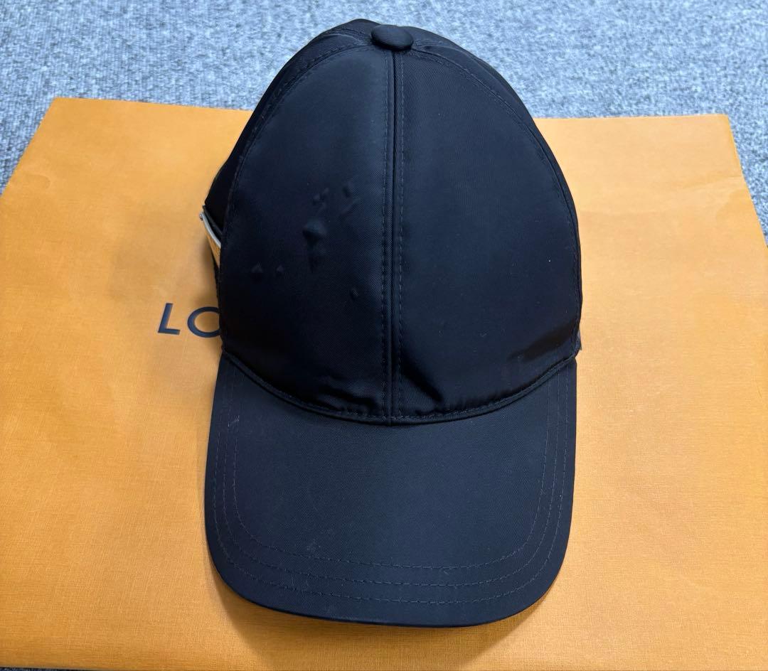 プラダ 黒 ナイロン ベースボールキャップ　XL