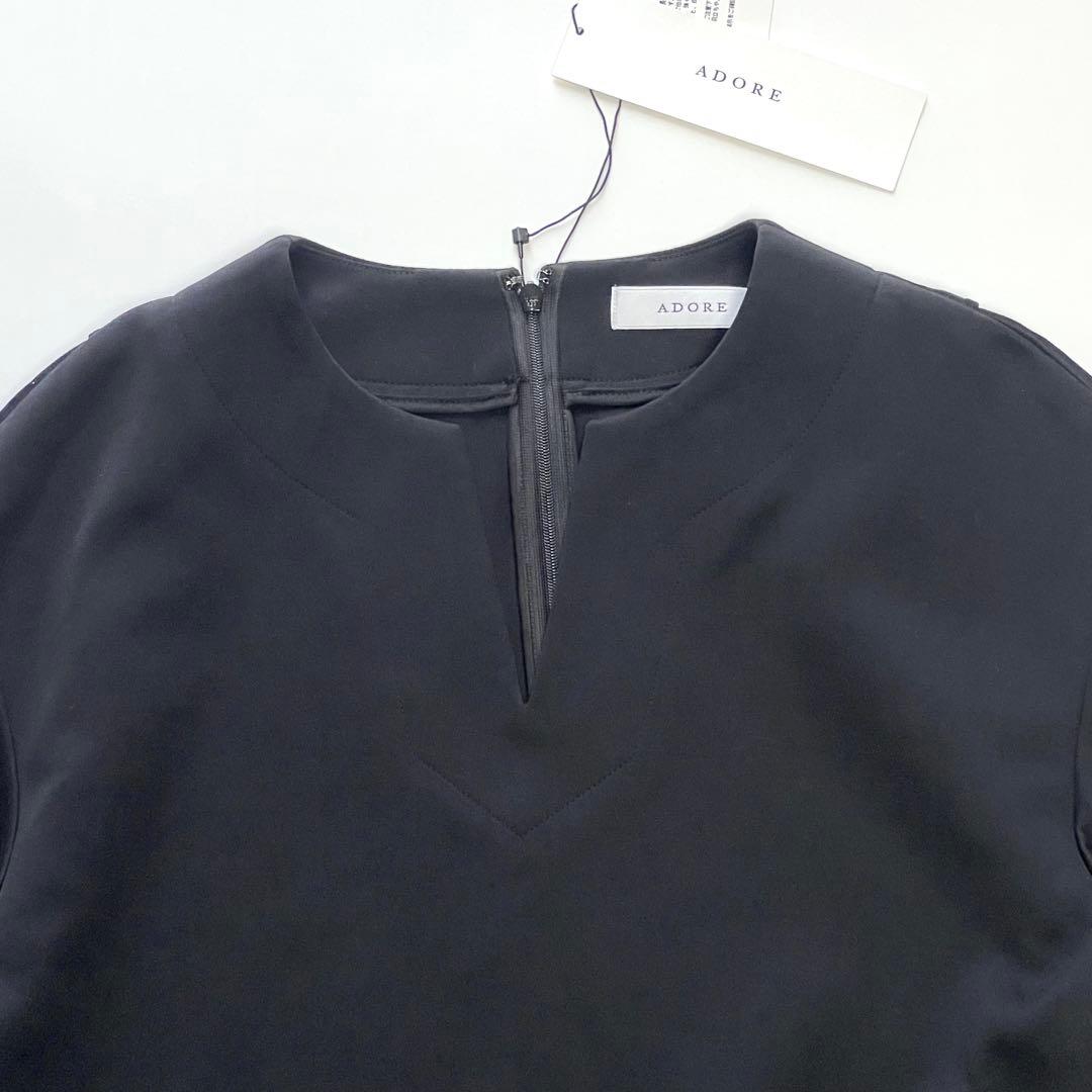 【タグ付き未使用品】アドーア　トリプルダンボールワンピース　スリット　黒　38