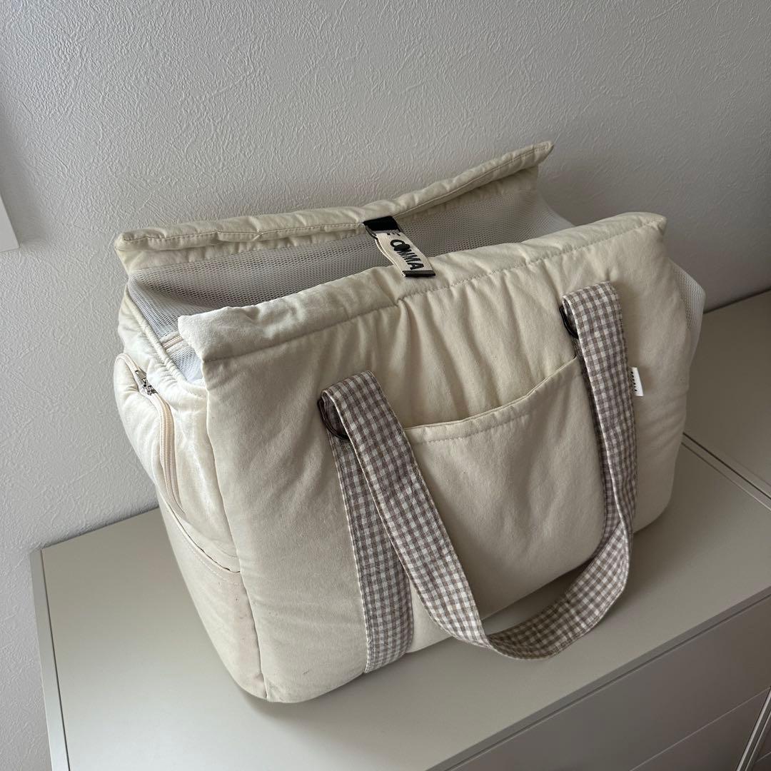 DOUBLE COMMA クッション付キャリーバッグ　ベージュ　MLサイズ