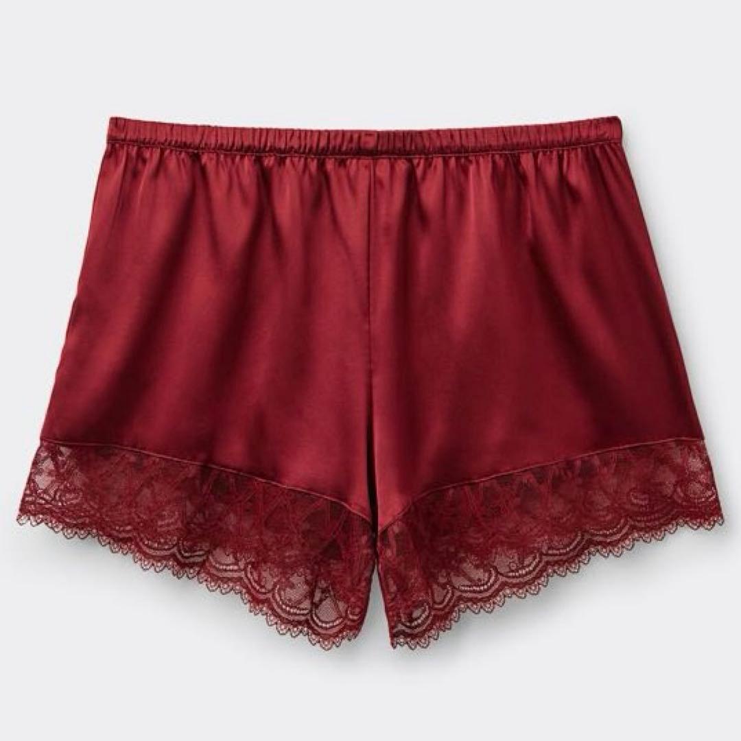 シルク＆レース キャミ・パンツ She is a Classicインティミッシミ