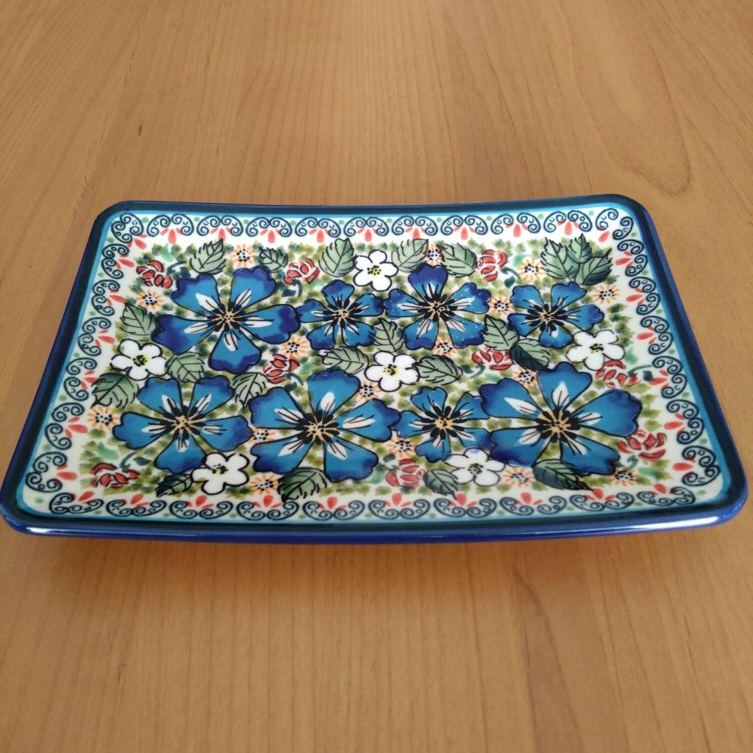 ポーリッシュポタリー 長方形のお皿 大 (水色の花)