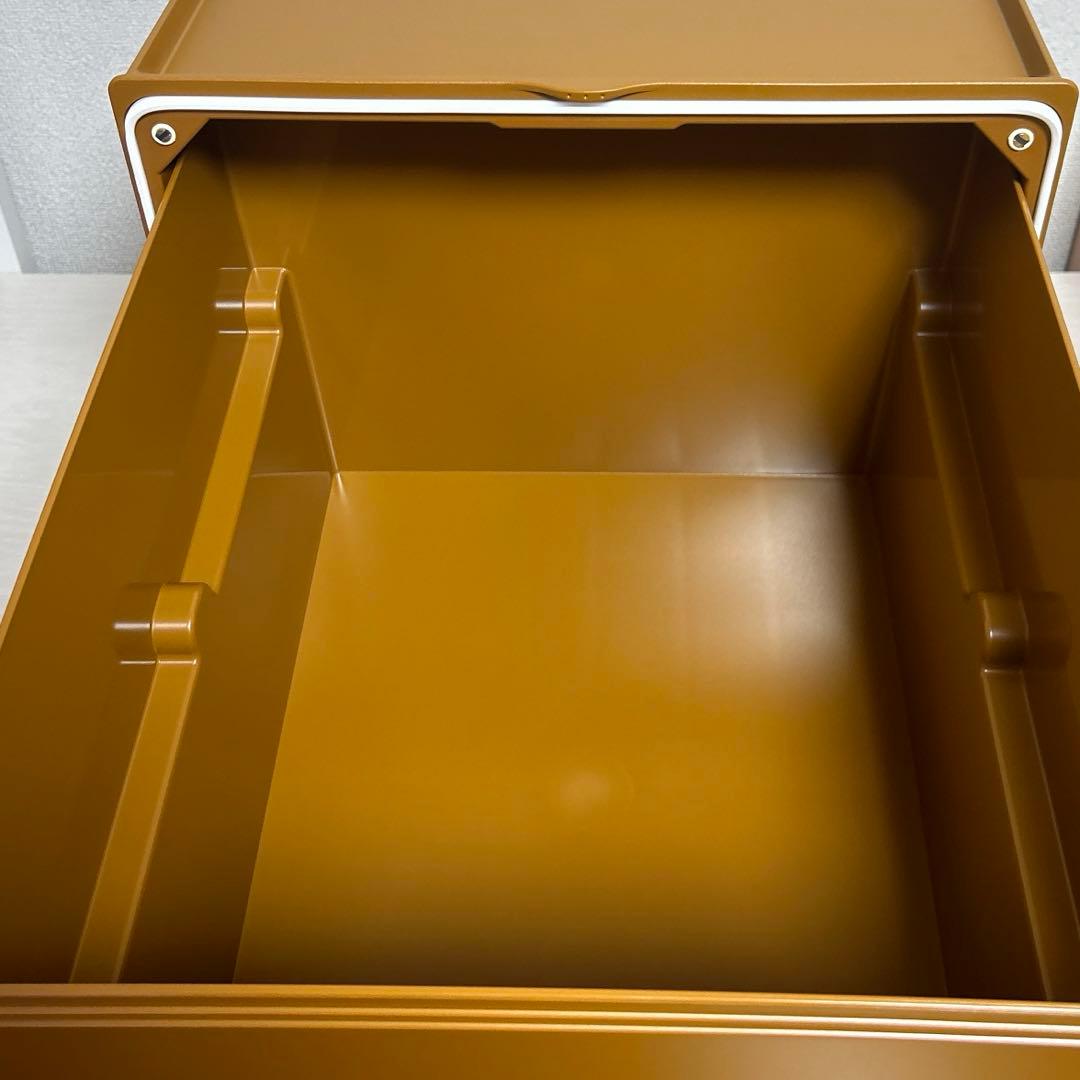 値下げしました！　新品Tupperware スーパーチェストミニ　ディープ