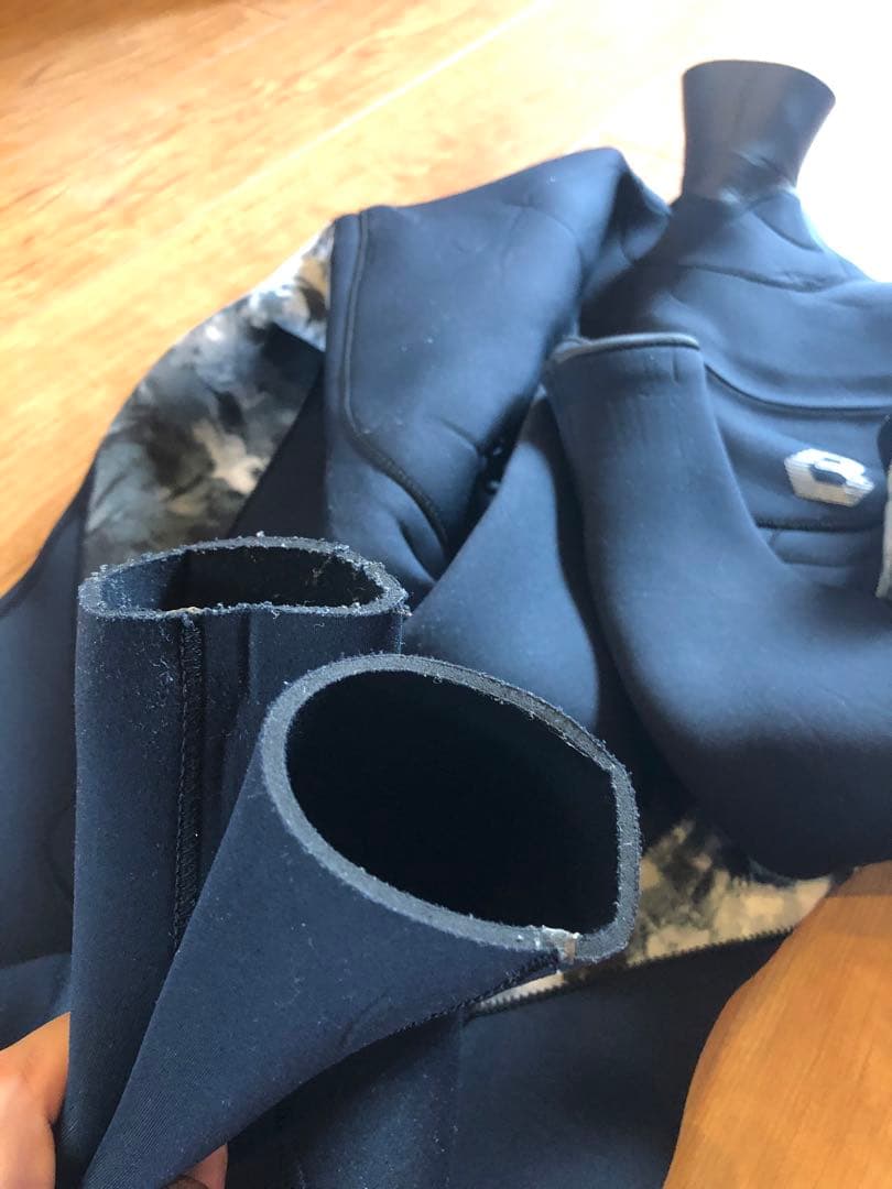 美品 BEWET ビーウェット 3mm ジャーフル サイズ