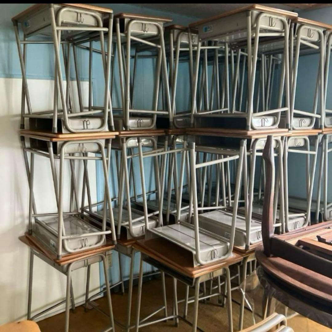 12セット コクヨ 学習机 椅子 セット 大人用 学校机 塾 大量にあります