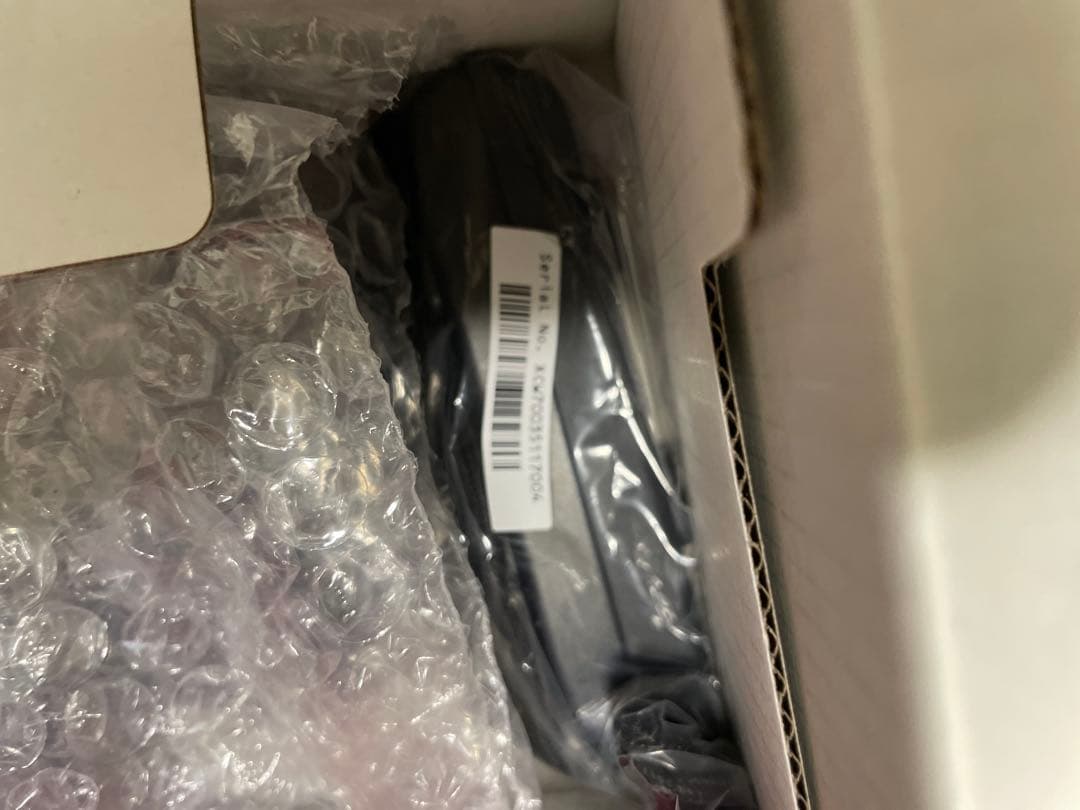 Nintendo Switch 本体　バッテリー持続時間が長くなったモデル