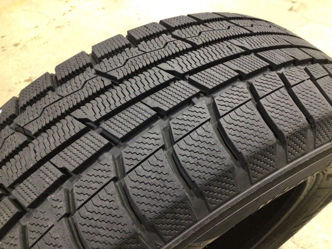 深溝 激安 225/65R17 トーヨー トランパス スタッドレス 4本 送料込