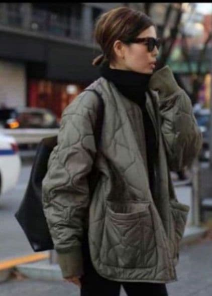 ジュンさん専用　CALUX カーキ色 キルティングダウンジャケット フード付き