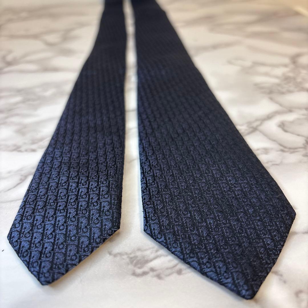 【極美品✨】DIOR ネクタイ　オブリーク柄　ネイビー　紺色　刺繍　細身