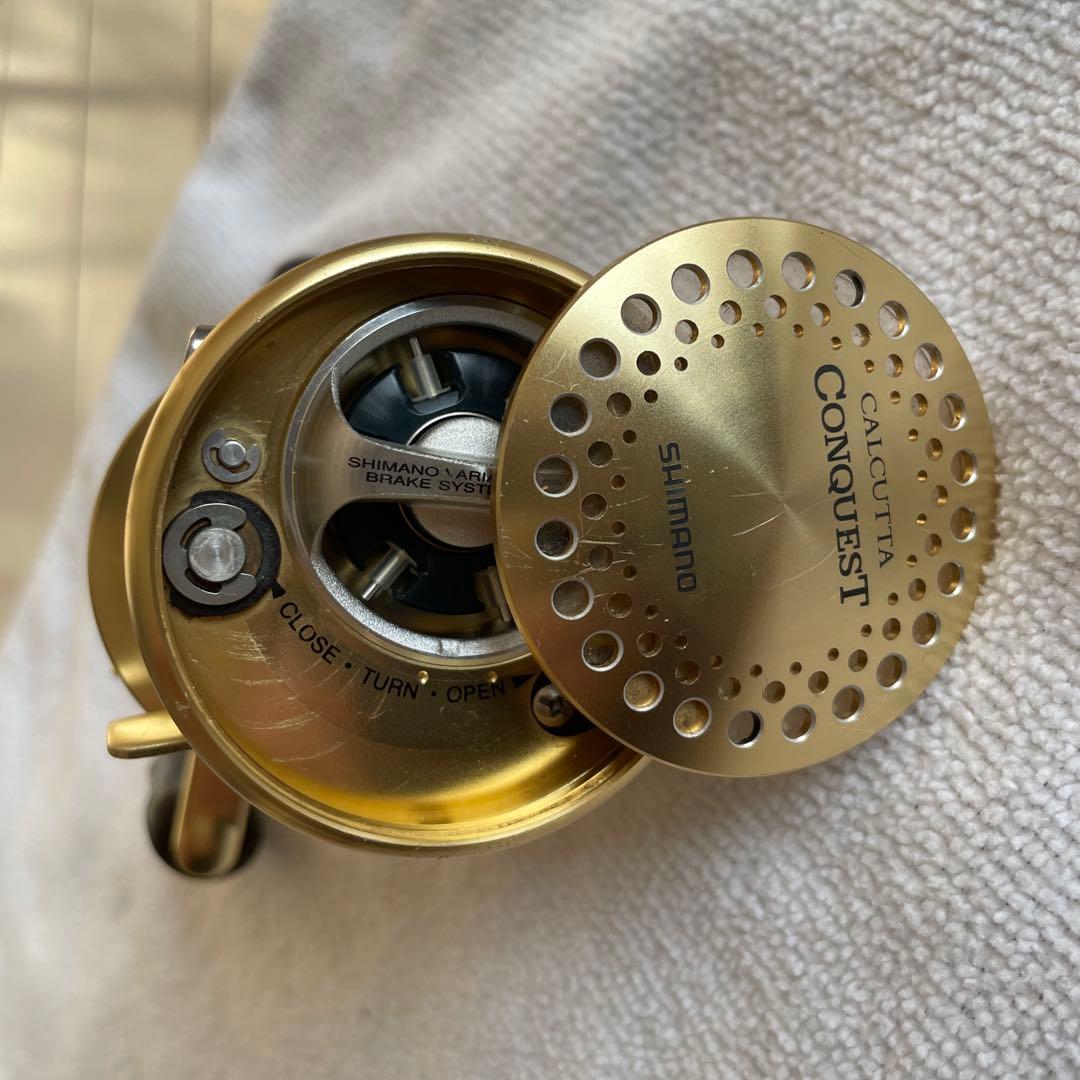 SHIMANO CALCUTTA CONQUEST 100 ベイトリール