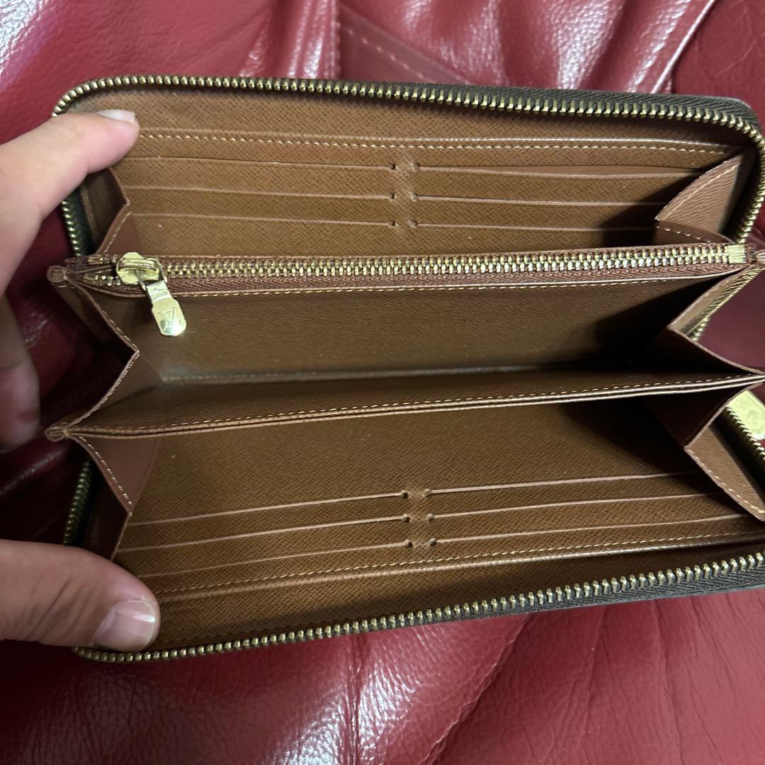 美品！ルイヴィトン モノグラム ジッピーウォレット