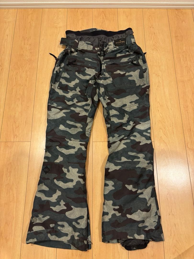 スノボー　スキー　ウェア上下セット　手袋付き