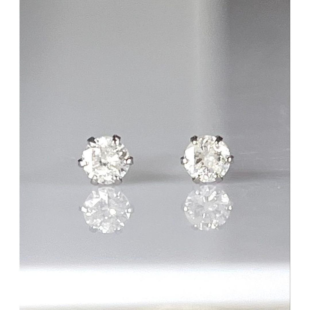 PT天然ダイヤモンドピアス 計0.2 ホワイト 鑑別カード付き