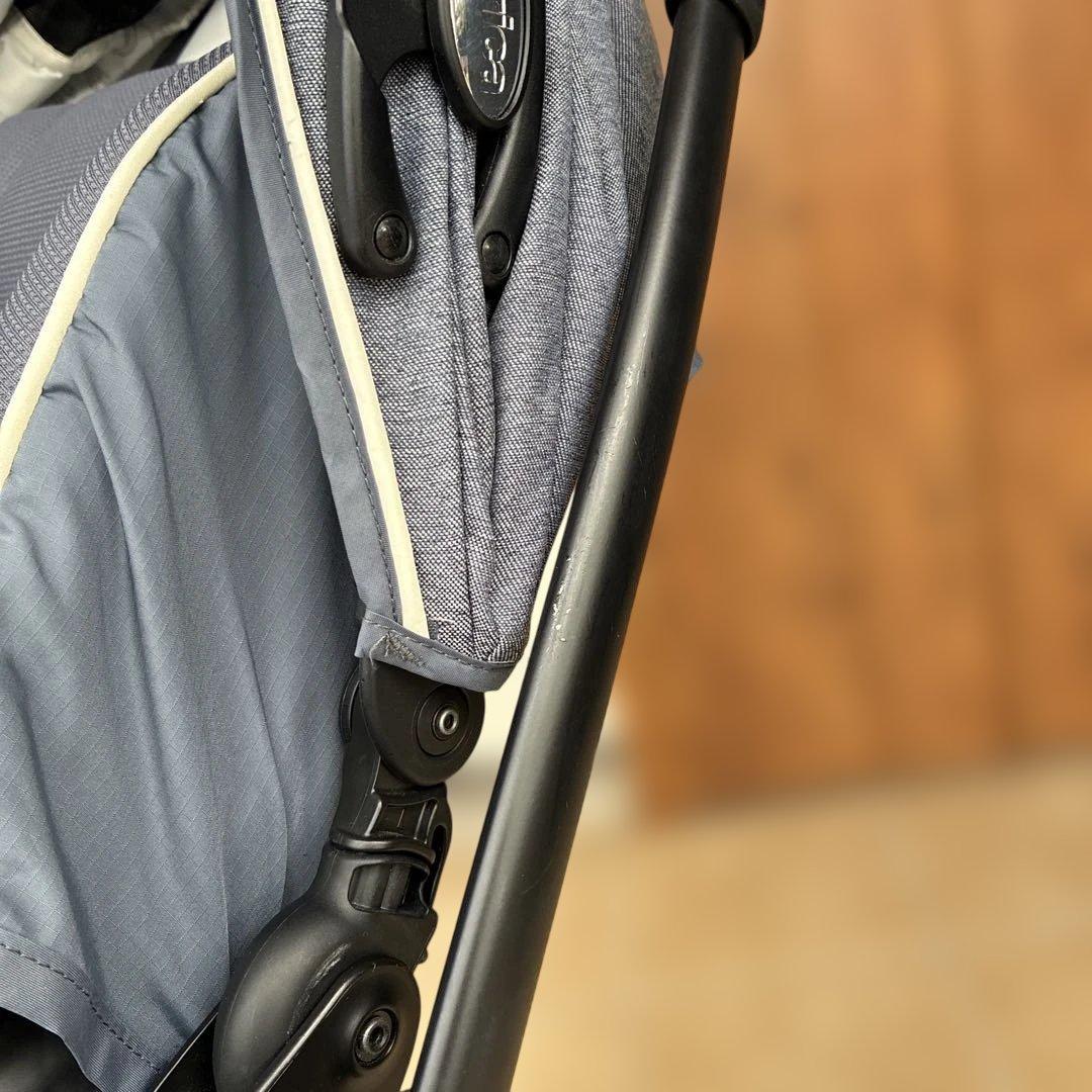 【週末値下げ】アップリカ ラクーナビッテクッション ベビーカー マグネットタイプ