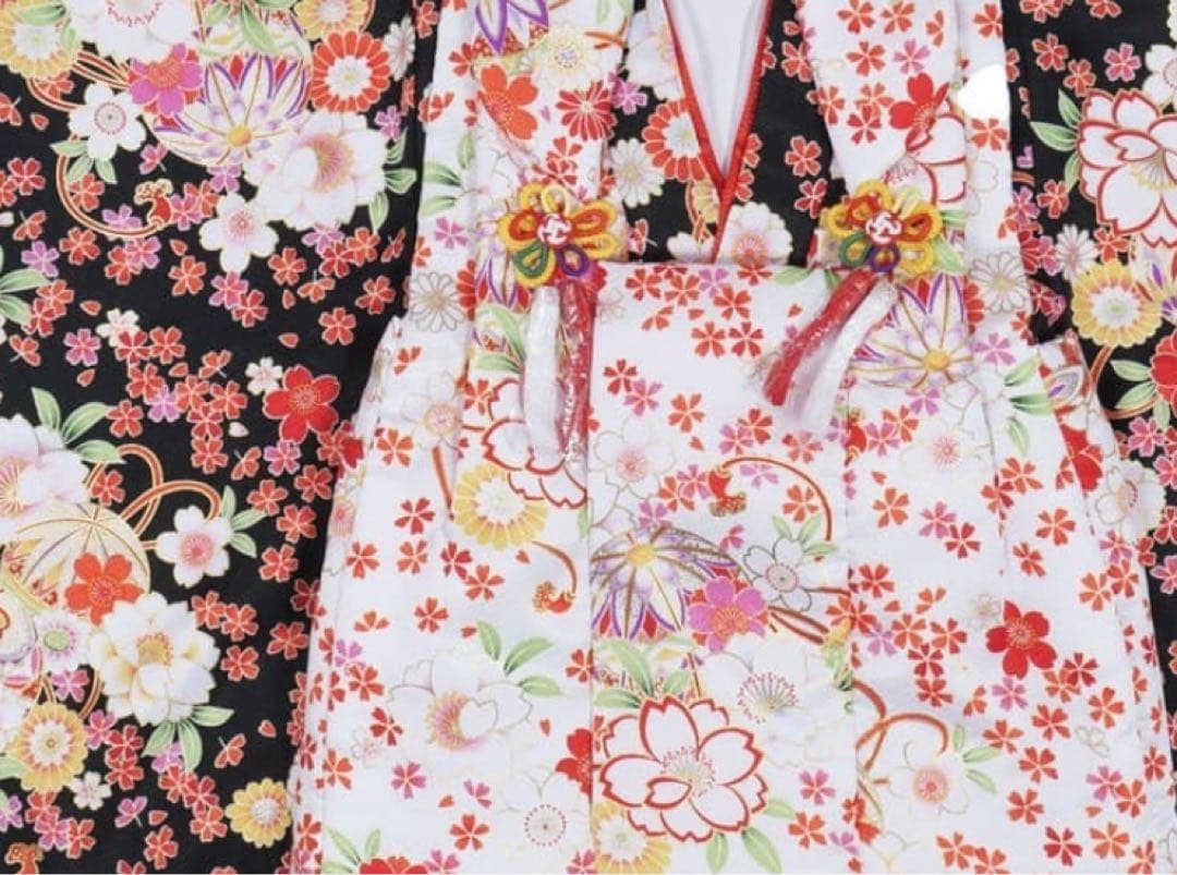 【再お値下中】【新品】祝着 三歳着物 ３歳 黒地 フルセット 高級化繊