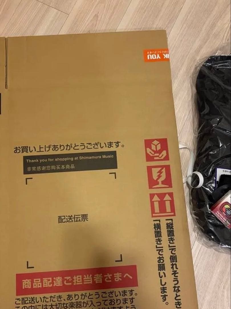 YAMAHA PACIFICA 112V 人気色　美品　ケース＋おまけ付き
