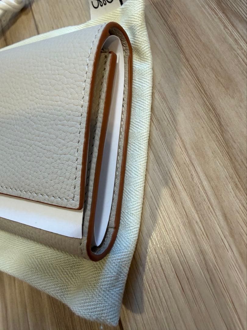【新品・未使用】LOEWE ロエベ 三つ折り財布