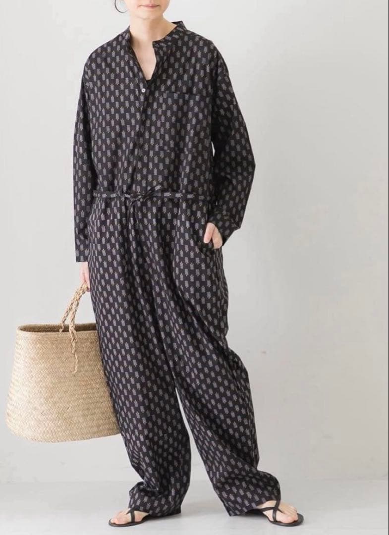 かぐれ【23SS 美品】⭐︎プリントジャンプスーツ kagure インド綿