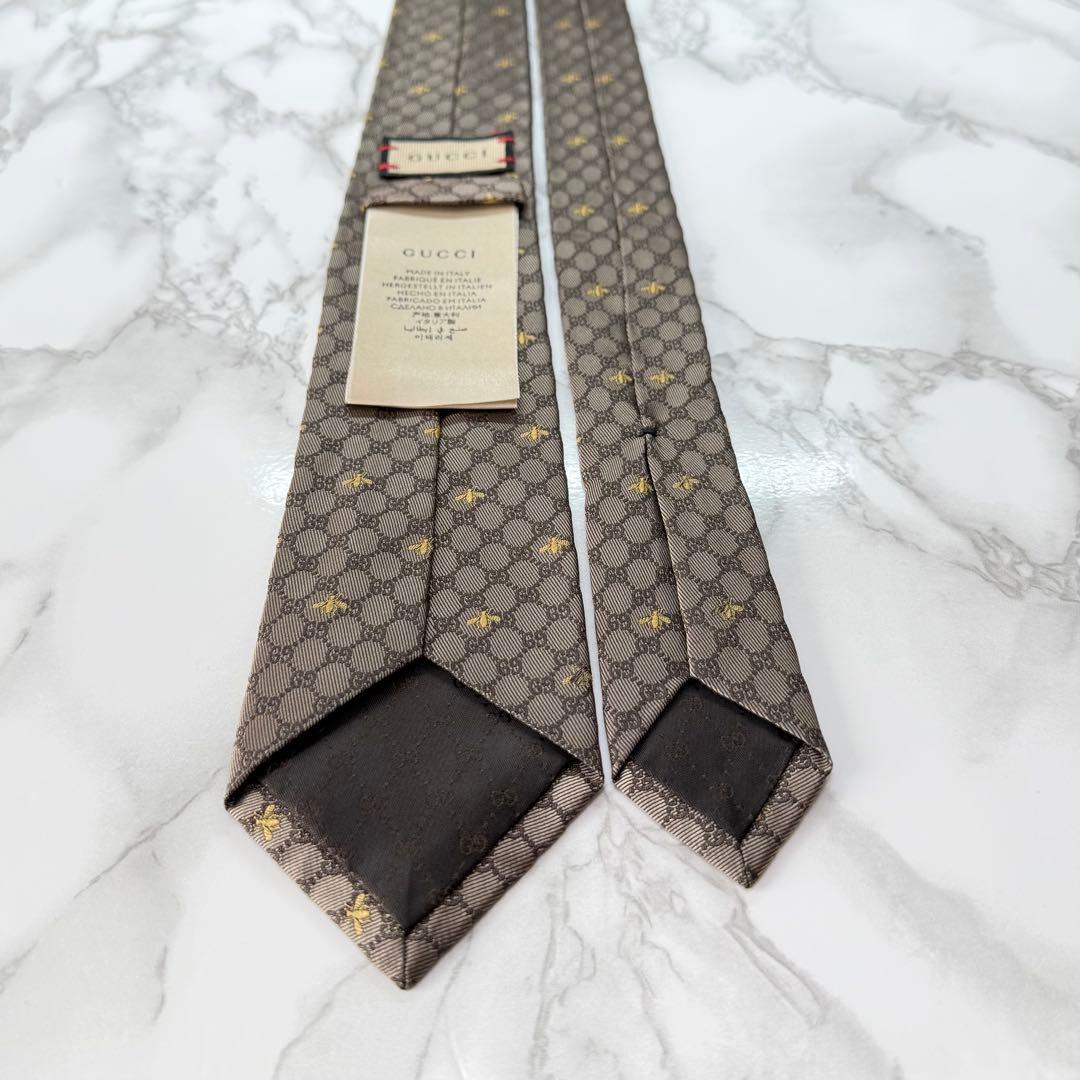 ✨美品✨ 近年モデル GUCCI ネクタイ シルク100% GG柄 蜂 金色
