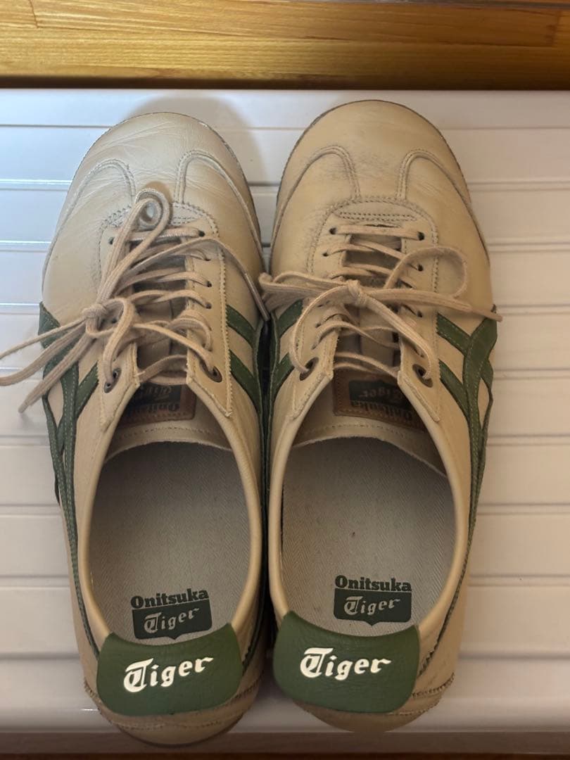 Onitsuka Tiger MEXICO 66 SD【値下げ交渉OK】