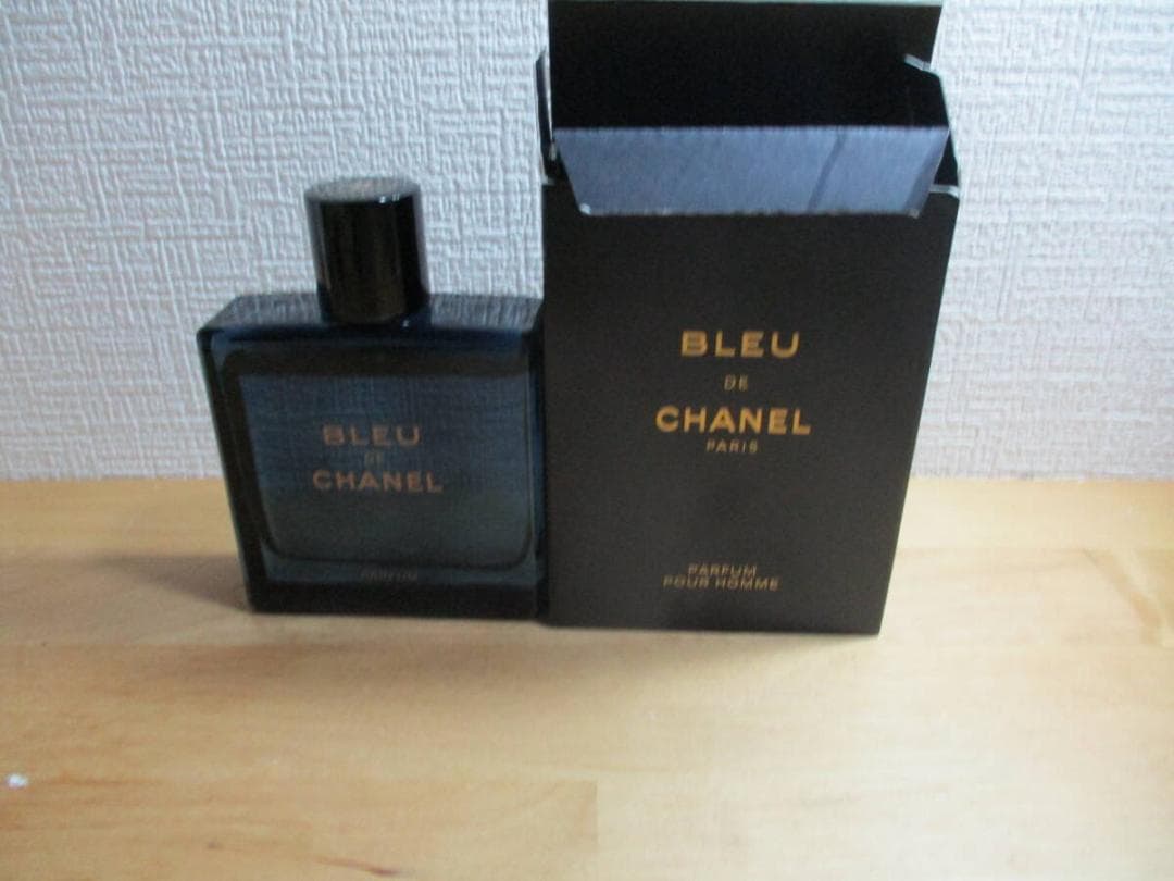 シャネル　ブルードゥシャネル　プールオム　１００ｍｌ　ＰＡＲＦＵＮ　ほぼ未使用品