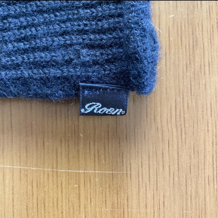 ロエン　ジャガードスカル柄指ぬきニットグローブ