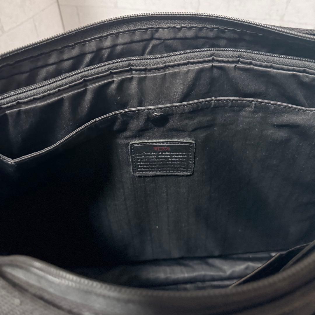 未使用級 希少 トゥミ アルファ コンパニオン トートバッグ ブラック