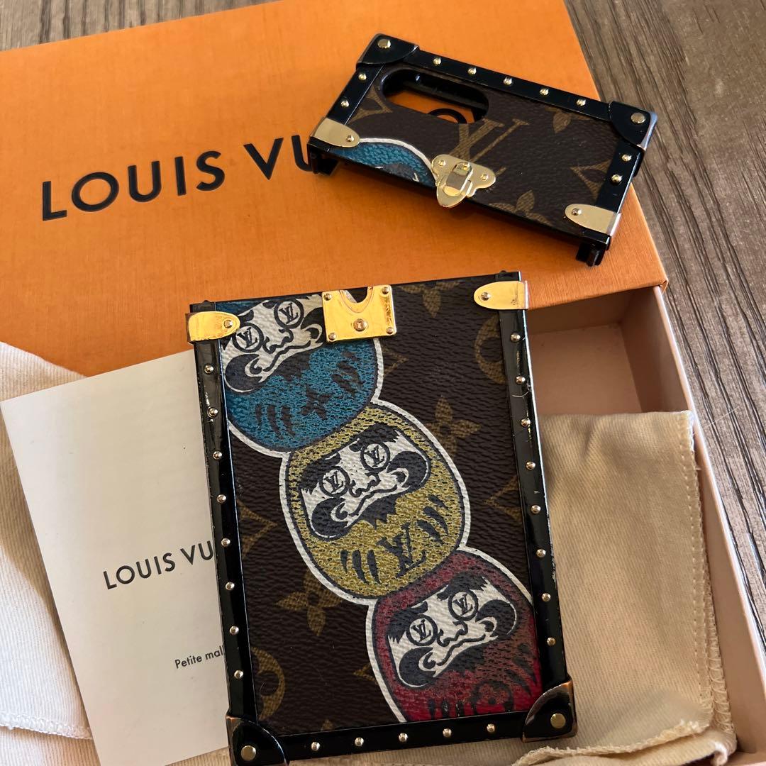 家具・インテリア iPhone case