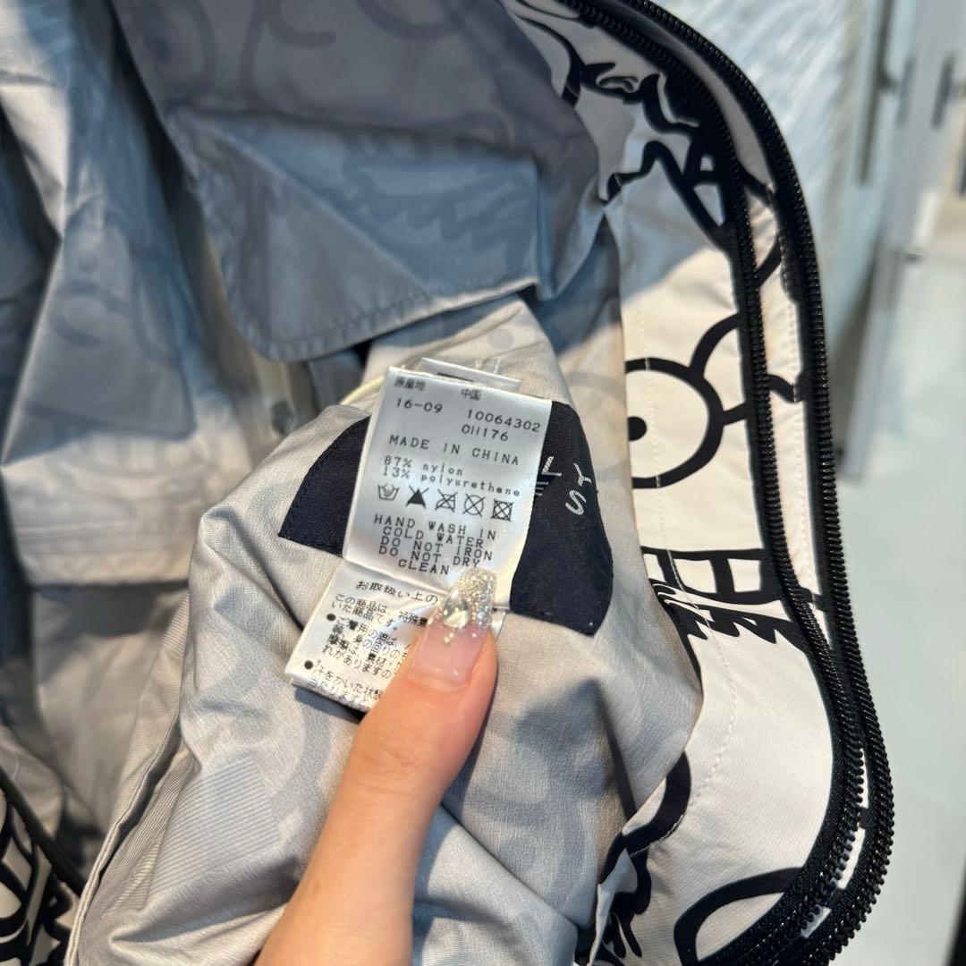 PEARLYGATES パーリーゲイツ　アウター　シンプソンズ総柄　ゴルフウェア