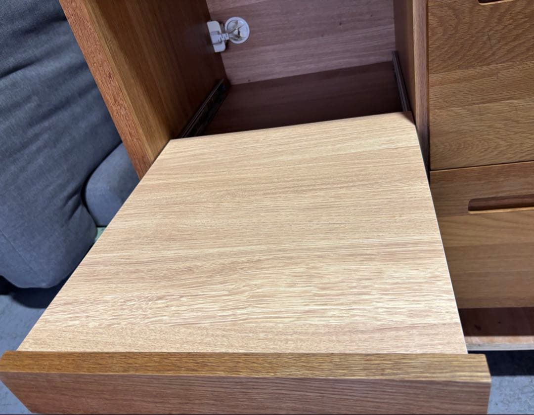 最高級 末次家具工芸 レンジボード、カップボード、幅123cm Used