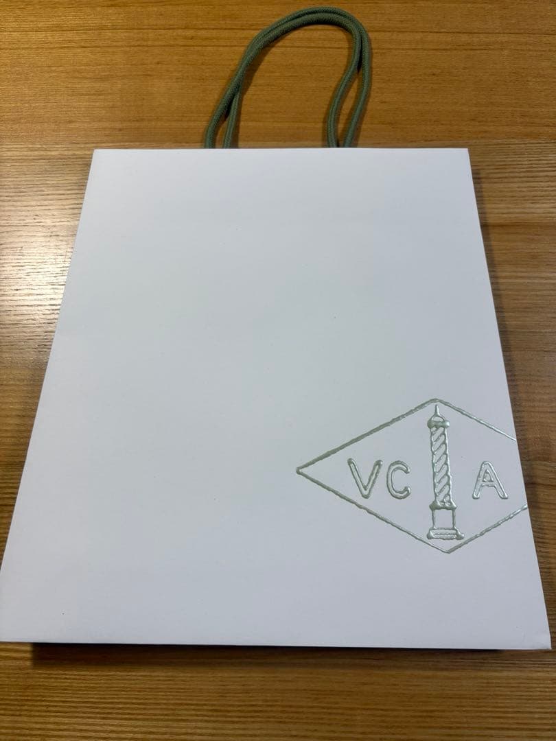 ヴァンクリーフ＆アーペル　プレート　レイノーリモージュ　顧客限定品