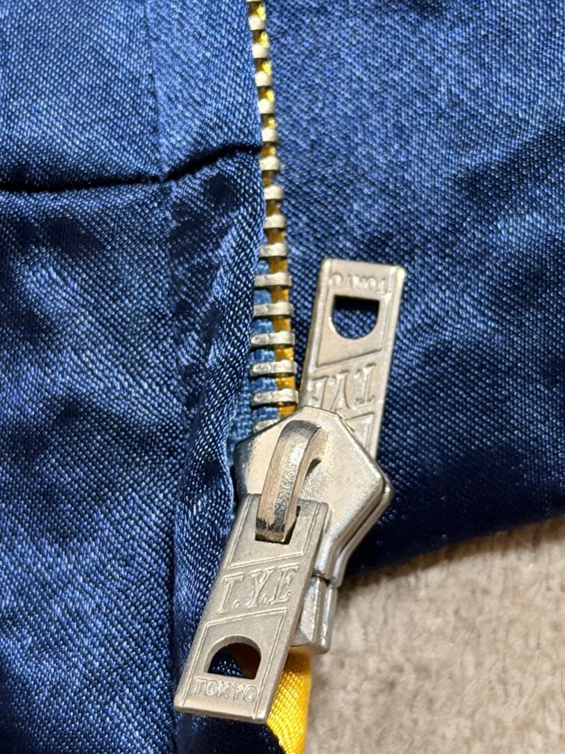 ２面用 テーラー東洋 ワシ スカル 日本限定 スカジャン vintage サテン