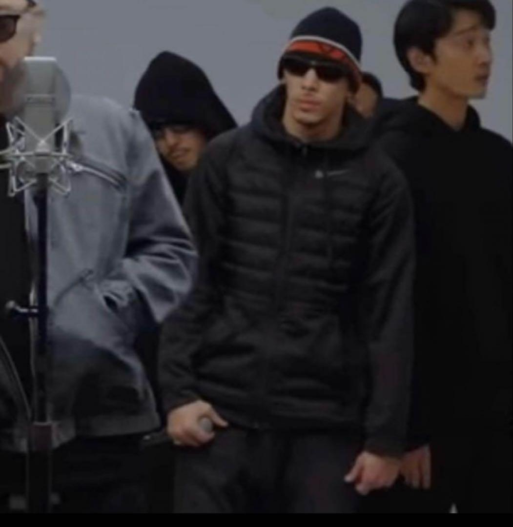 極美品 NIKE Therma WNTRZD フルジップ フーディー S 黒