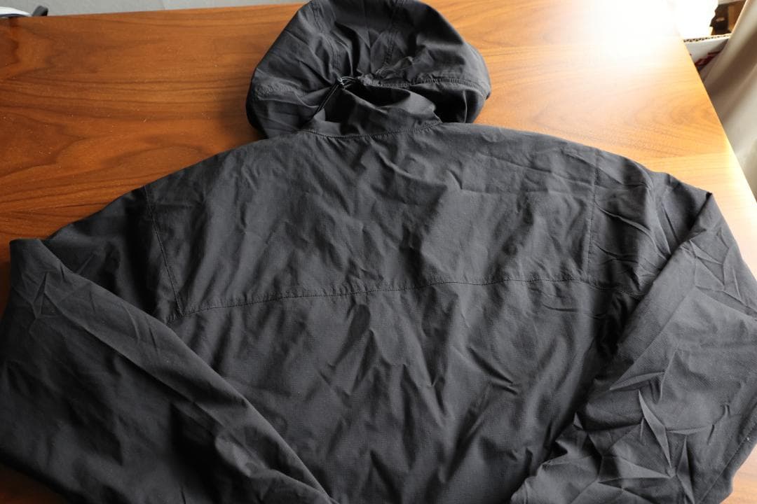 アークテリクス Atom SL Hoody 【Mサイズ】試着のみ