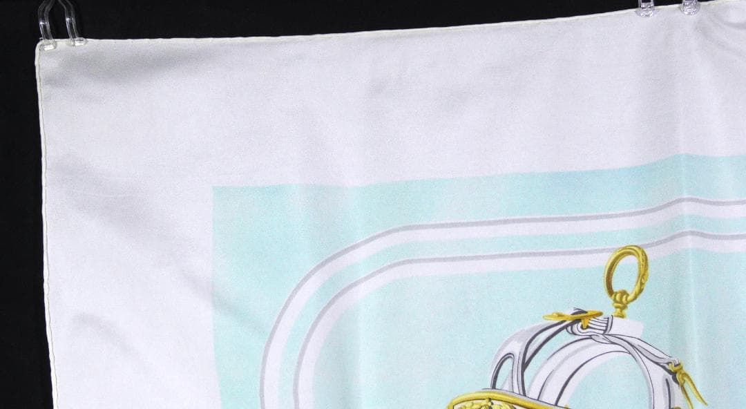 HERMES エルメス　大判スカーフ　カレ90　 D469